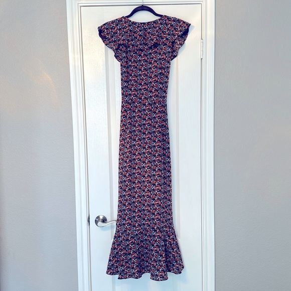 - Max Studio Wrap Dress - Picture 2 of 2